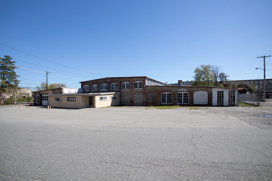 More Photos Of 994 Jefferson St, Fall River Manufacturing For Lease