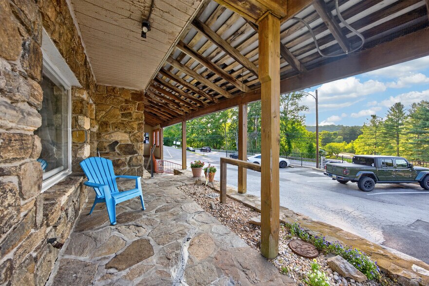 More Photos Of 1214 Kimberton Rd, Chester Springs Post Office For Lease