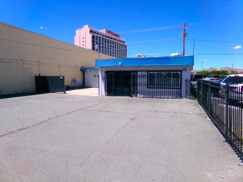 Primary Photo Of 1125 E 4th St, Reno Auto Repair For Sale