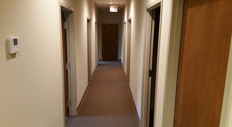 More Photos Of 804 Commerce Blvd, Riverdale Medical For Lease