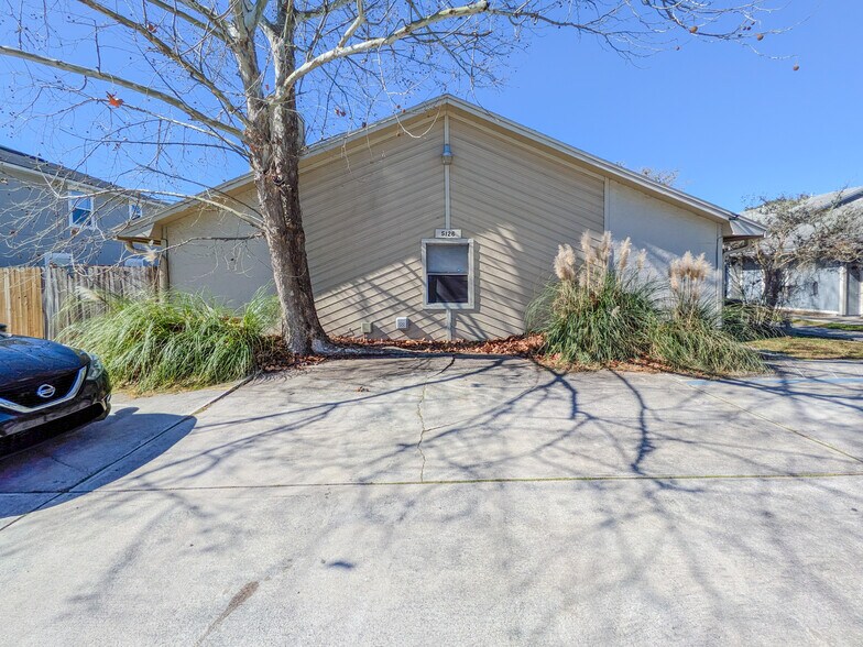 More Photos Of 5126 Ricker Rd, Jacksonville Apartments For Sale