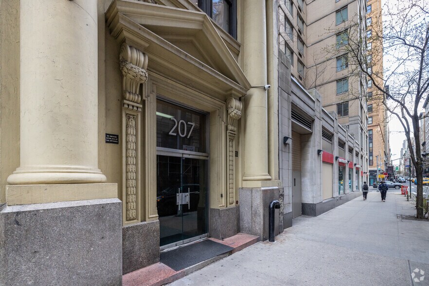 More Photos Of 207-217 W 25th St, New York Loft Creative Space For Lease