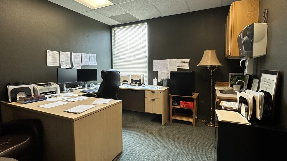 More Photos Of 1801 1st Ave, Longview Medical For Sale