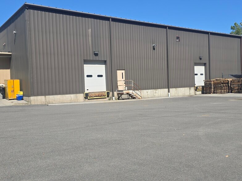 More Photos Of 182 Old Route 9, Fishkill Warehouse For Lease