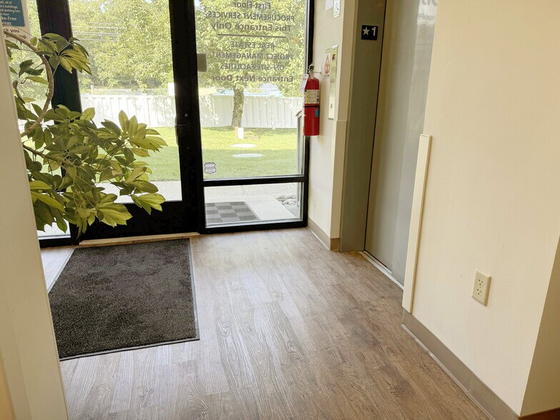 More Photos Of 1406 Doughty Rd, Egg Harbor Township Flex For Lease