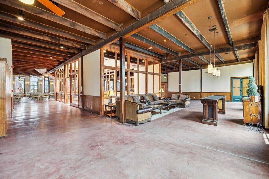 More Photos Of 210 Moody Ave, Galveston Storefront Retail Office For Sale