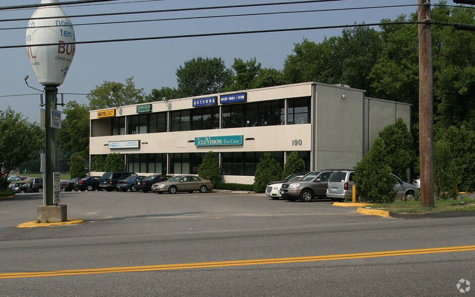 Primary Photo Of 190 W Town St, Norwich Storefront Retail Office For Lease