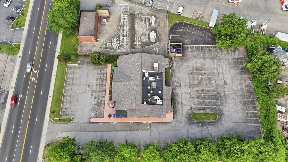 More Photos Of 1925 E Ridge Rd, Rochester Restaurant For Sale