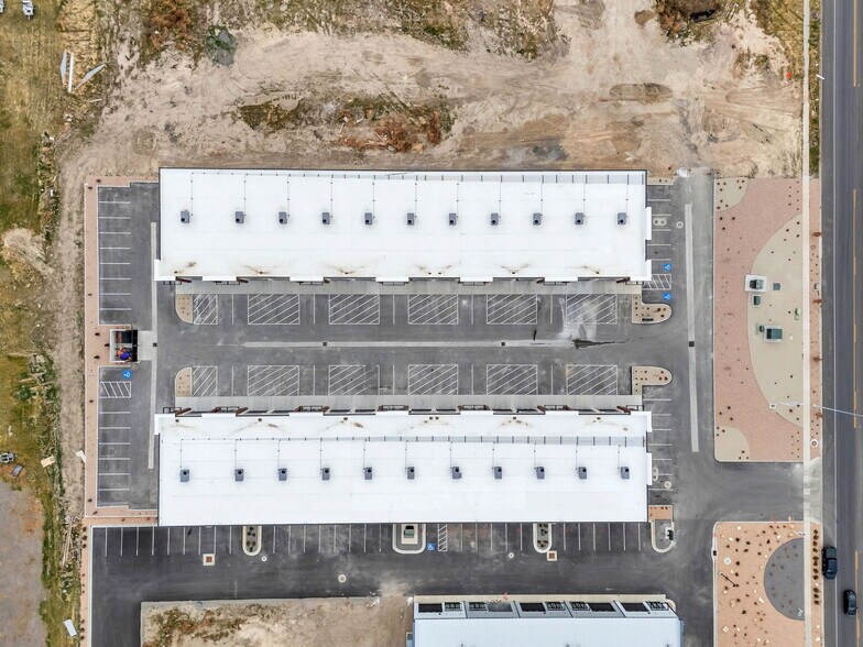 More Photos Of 3542 N Main St, Spanish Fork Warehouse For Lease