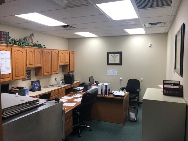 More Photos Of 4300 Grand Ave, Fort Smith Medical For Lease