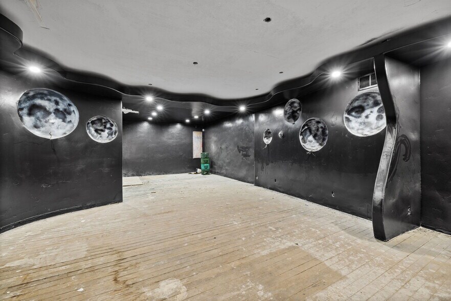 More Photos Of 923 K St, Sacramento Storefront For Lease