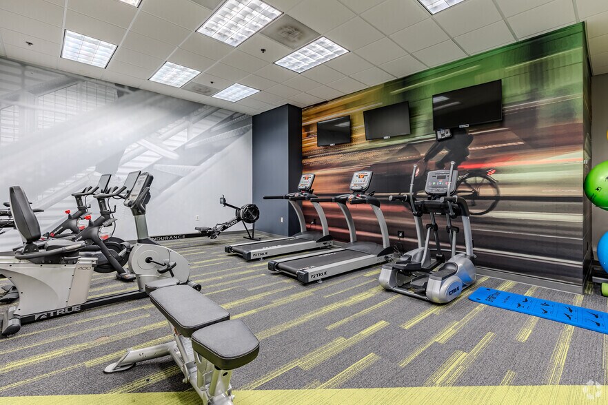 More Photos Of 375 Northridge Rd, Atlanta Unknown For Lease