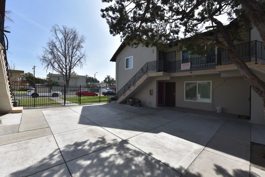 More Photos Of 735 Karesh Ave, Pomona Apartments For Sale