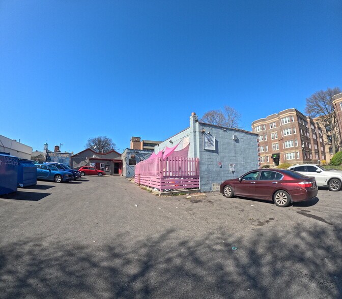More Photos Of 5000-02 City Ave, Philadelphia Freestanding For Sale