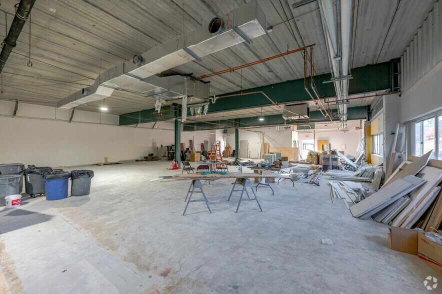 More Photos Of 243-247 Route 100, Somers Township Unknown For Lease