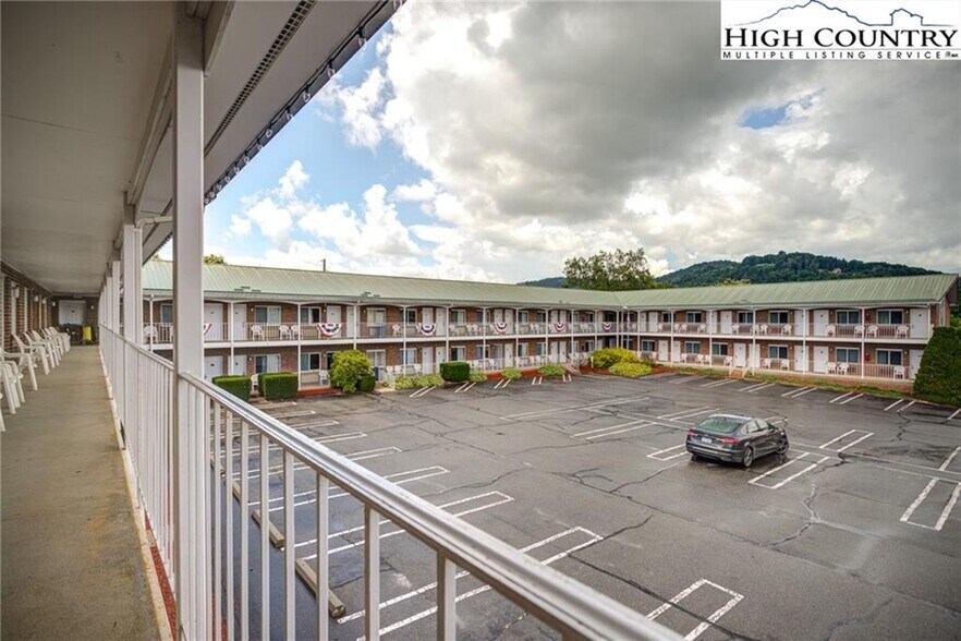More Photos Of 341 N Main St, Sparta Hospitality For Sale