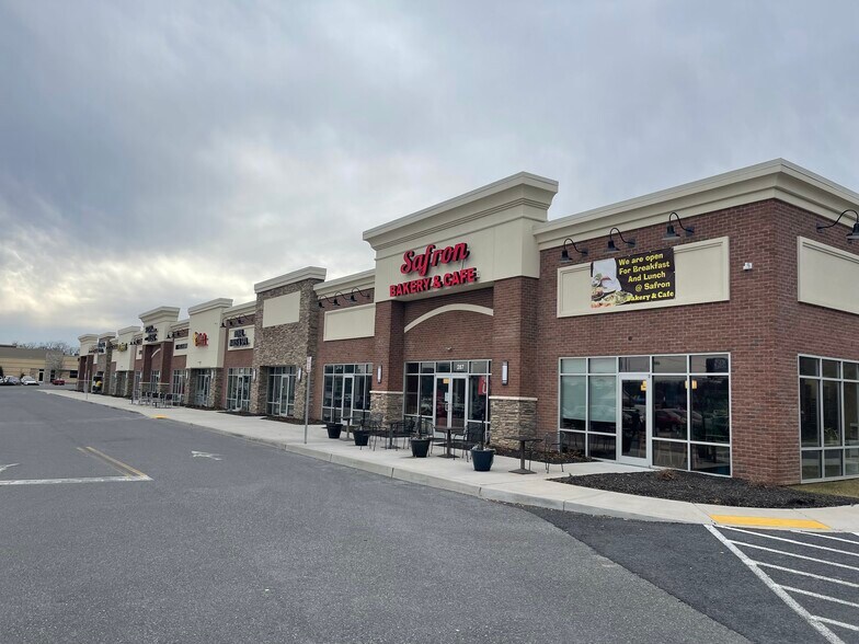 More Photos Of 235 Eastern Blvd N, Hagerstown Storefront For Lease