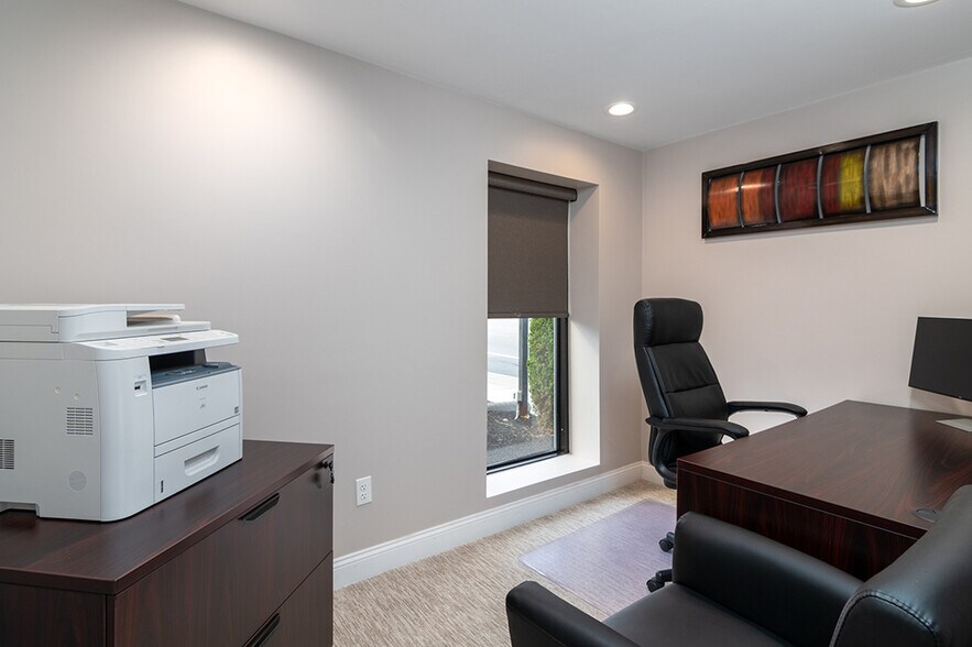 More Photos Of 838 Reservoir Ave, Cranston Freestanding For Sale