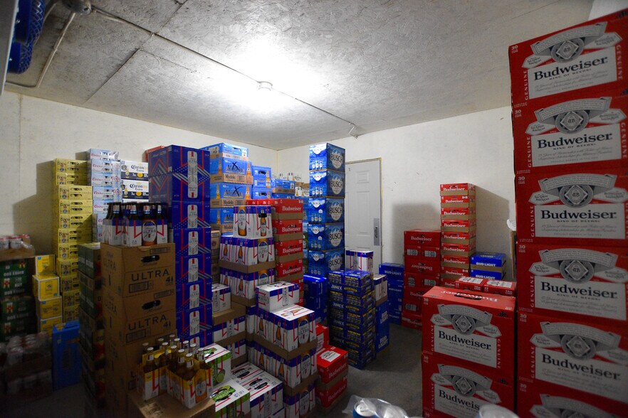 More Photos Of 365 Worth st, Center General Retail For Sale