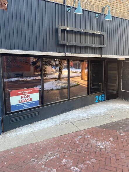 Primary Photo Of 246 N Kalamazoo Mall, Kalamazoo Bar For Lease