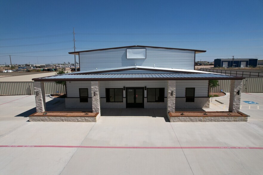 More Photos Of 2516 Frog Horn Dr, Odessa Warehouse For Lease