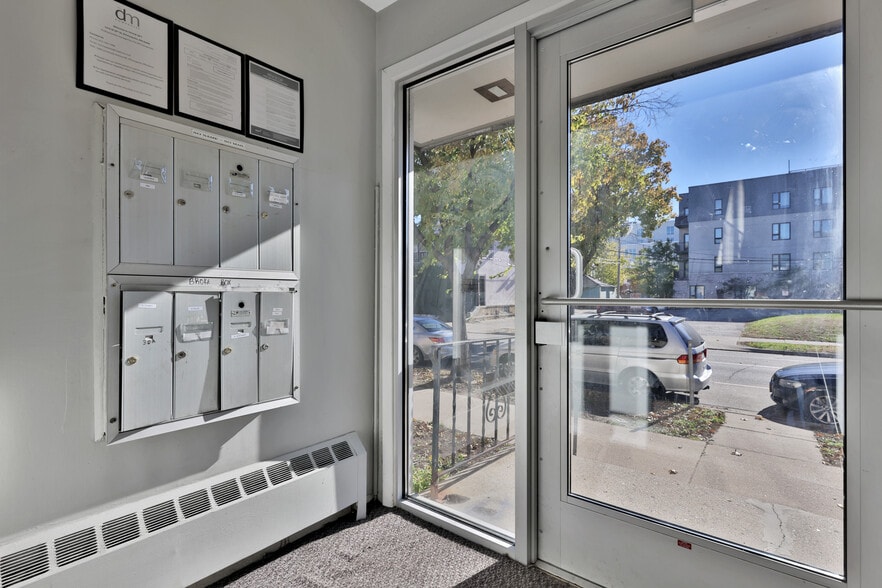 More Photos Of 1314 W 28th St, Minneapolis Apartments For Sale