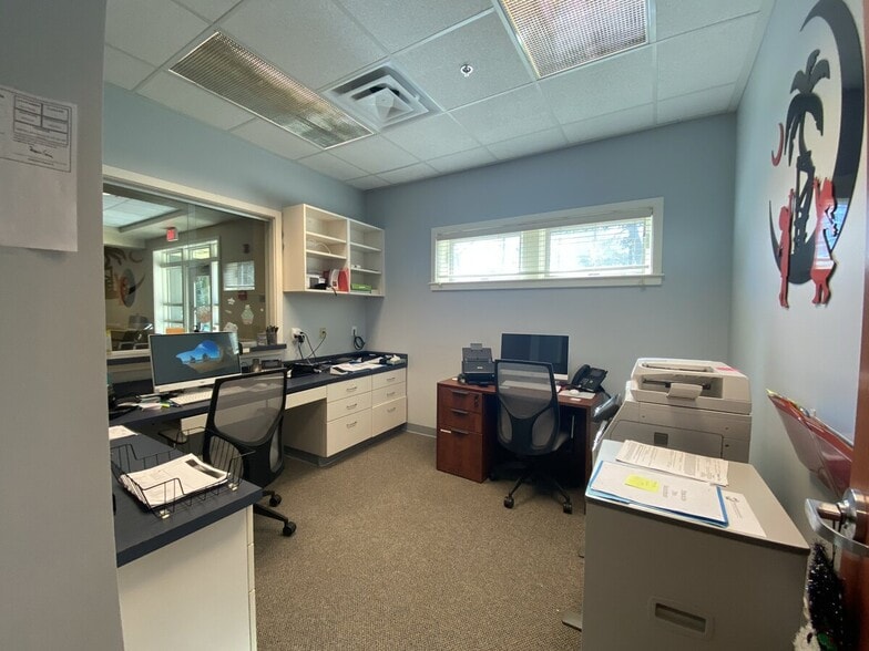 More Photos Of 85 Springview Ln, Summerville Medical For Lease