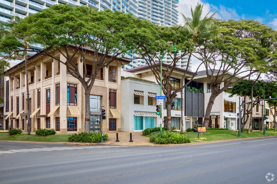 Primary Photo Of 2100-2118 Kalakaua Ave, Honolulu Storefront For Lease