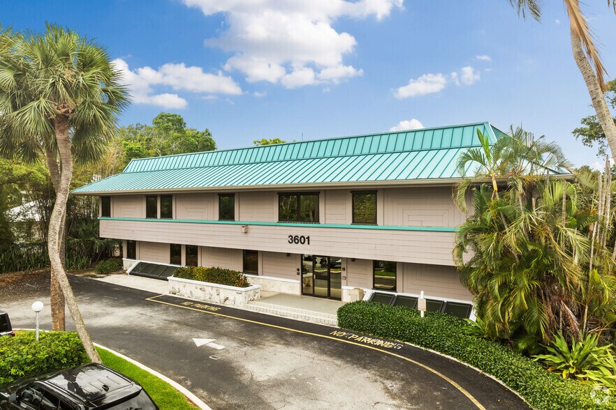 Primary Photo Of 3601 SE Ocean Blvd, Stuart Office For Lease