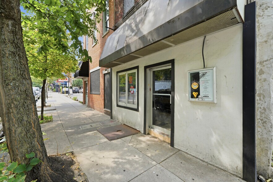 More Photos Of 1437-39 South Street, Philadelphia Specialty For Lease
