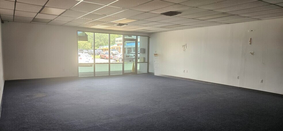 More Photos Of 7001-7009 Hull Street Rd, Richmond Unknown For Lease