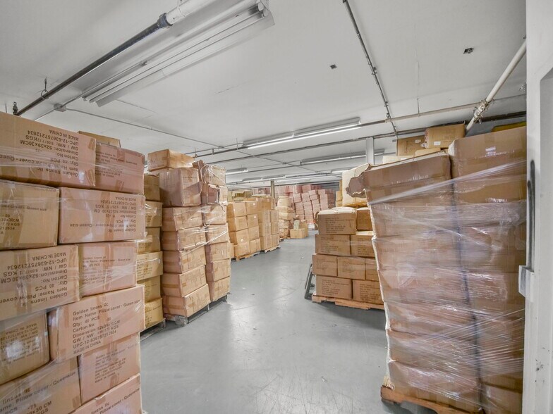 More Photos Of 1434-1440 County Rd 565, Sussex Manufacturing For Sale