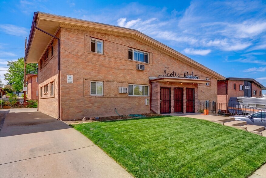 More Photos Of 5547 S Grant St, Littleton Apartments For Sale