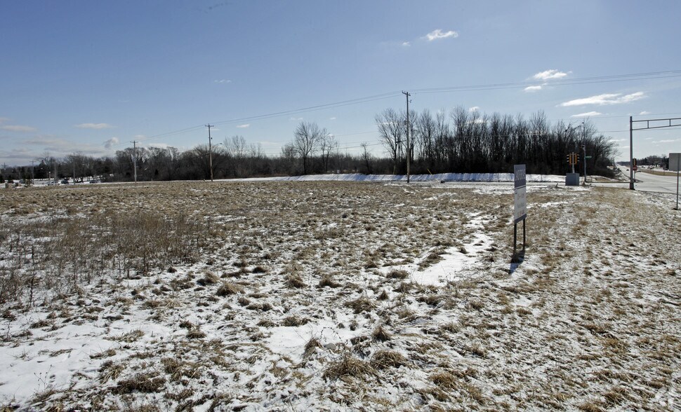 More Photos Of 8690 S 27th St, Oak Creek Land For Sale