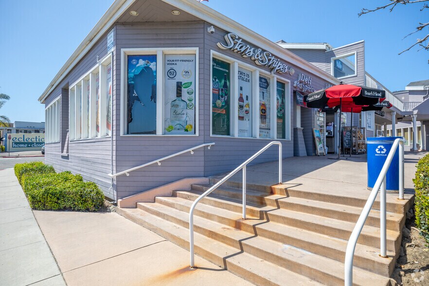 More Photos Of 2907 Shelter Island Dr, San Diego Storefront Retail Office For Lease