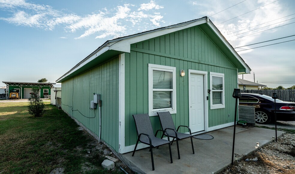 More Photos Of , Rockport Unknown For Sale