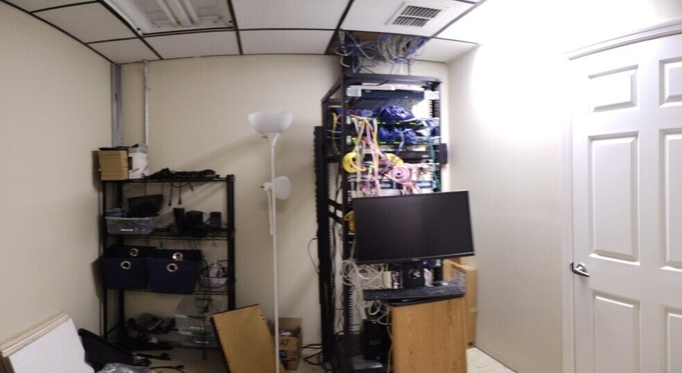 More Photos Of 785 W Granada Blvd, Ormond Beach Office For Lease