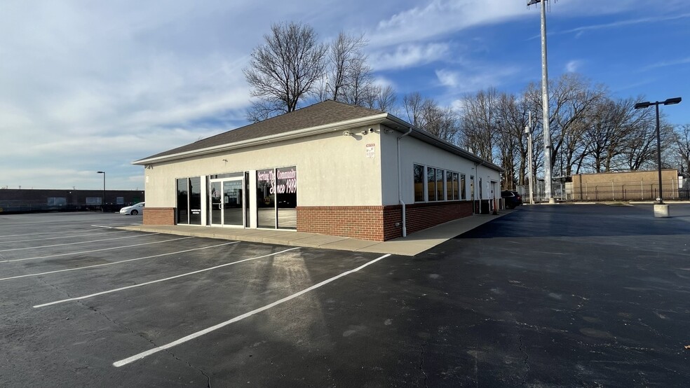 Primary Photo Of 2380 Morse Rd, Columbus General Retail For Sale