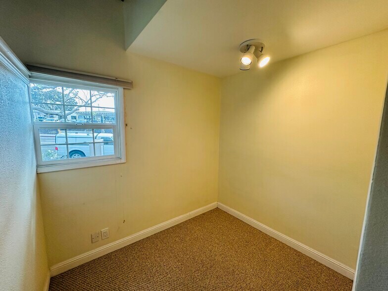 More Photos Of 1248 Laurel Ln, San Luis Obispo Office Residential For Sale