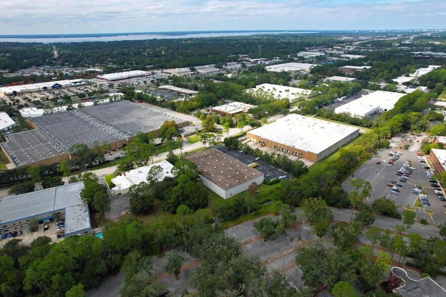 More Photos Of 8051 Bayberry Rd, Jacksonville Warehouse For Sale