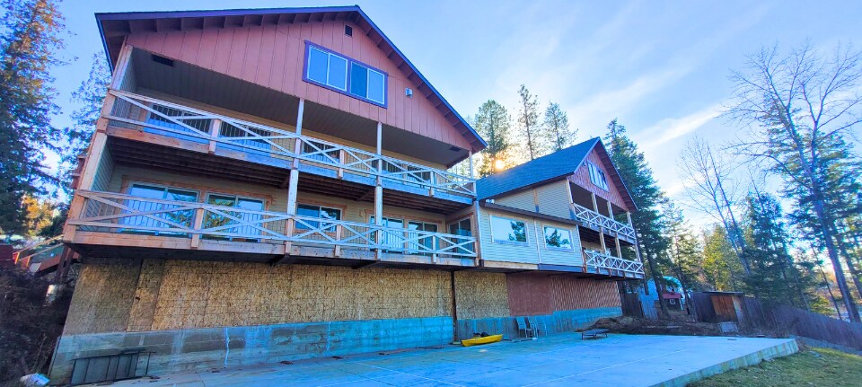 More Photos Of 45 Waterside ln, Sagle Apartments For Sale