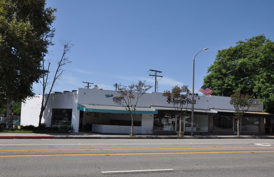More Photos Of 712-716 Foothill Blvd, La Cañada Flintridge Restaurant For Lease