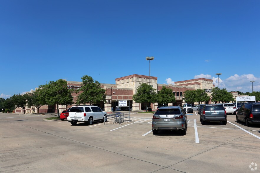 More Photos Of 22010-22150 Westheimer Pky, Katy Unknown For Lease