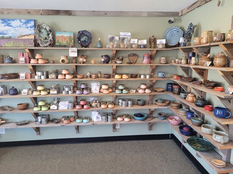 More Photos Of 3669 G Rd, Palisade Freestanding For Sale