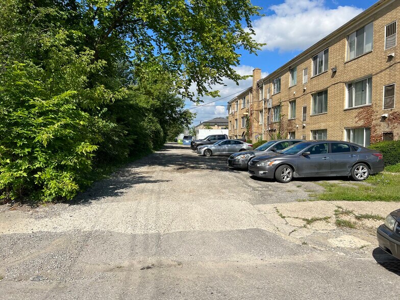 More Photos Of 18401 Joy Rd, Detroit Apartments For Sale