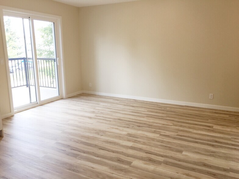 More Photos Of 106 Jespersen Ave, Spruce Grove Apartments For Sale