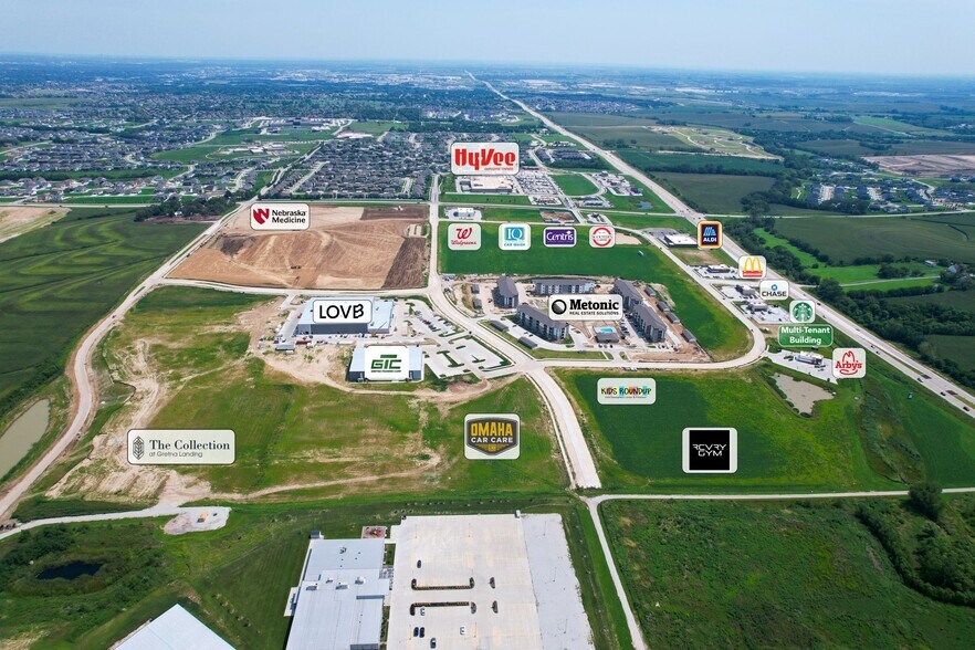 More Photos Of 19603 Oakmont Dr, Gretna General Retail For Lease