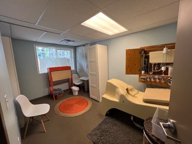 More Photos Of 2326 NW Lovejoy St, Portland Medical For Lease