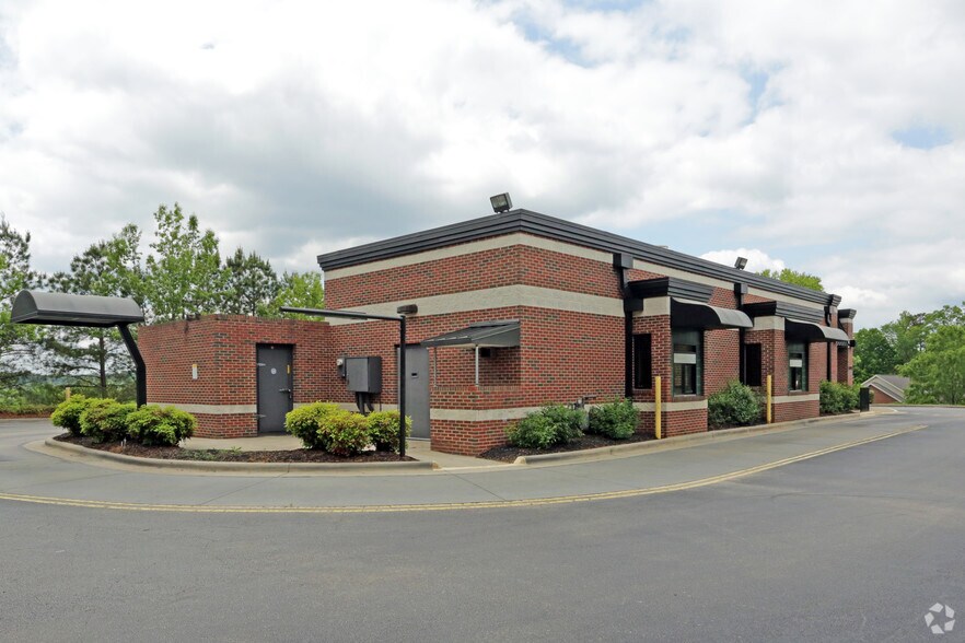 More Photos Of 14460 New Falls of Neuse Rd, Raleigh Unknown For Lease