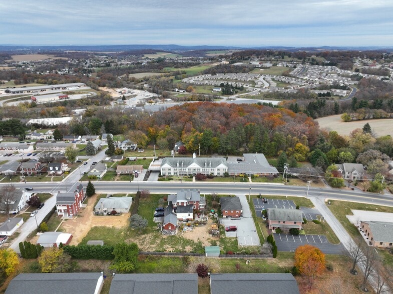 More Photos Of 621-623 E Main St, Dallastown Healthcare For Sale